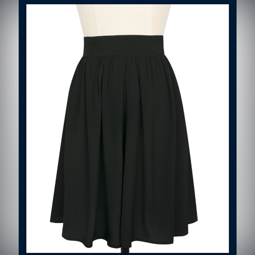 Trashy Diva Classic Skirt in Crepe de Chine size 6